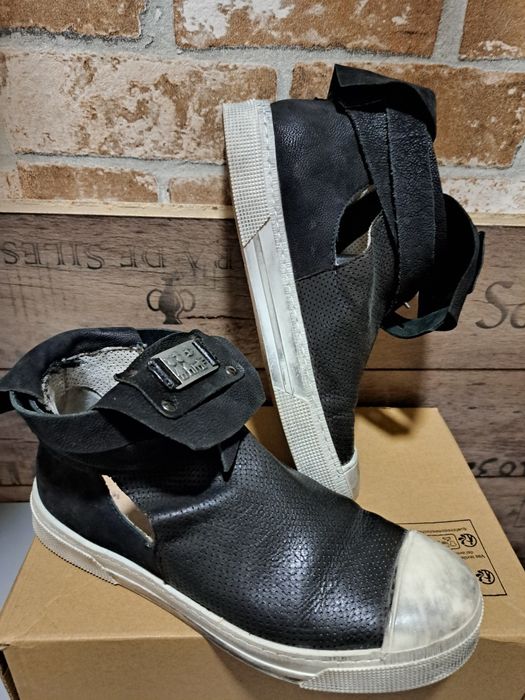 Дамски български  обувки от естесвена кожа - Пещера