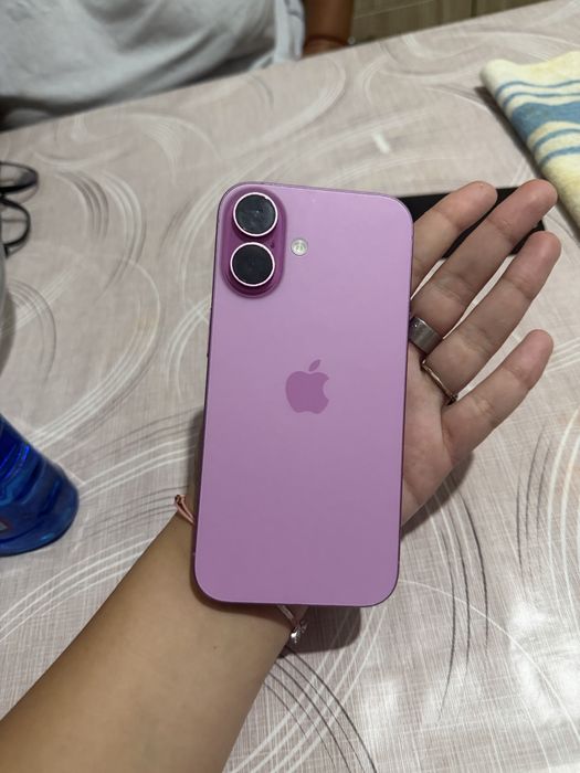 Iphone 16 inca in garantie