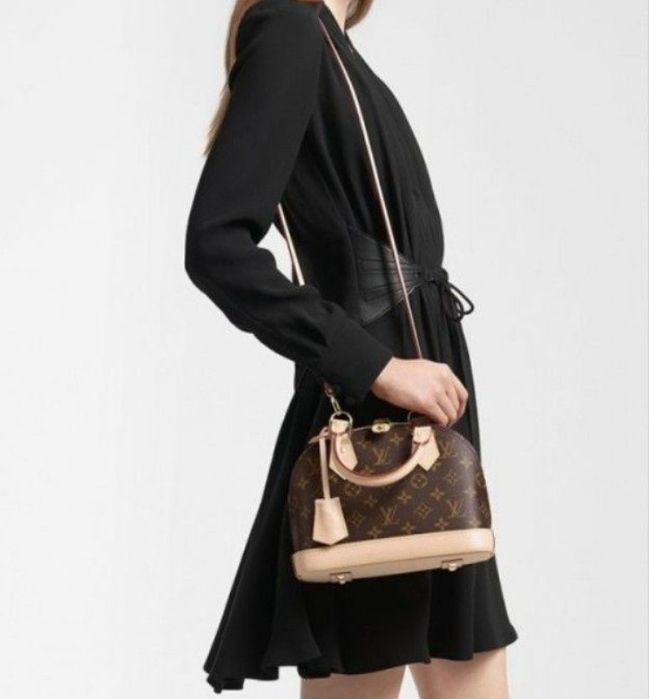 Geanta LV mini model Alma,saculet, etichetă incluse/France