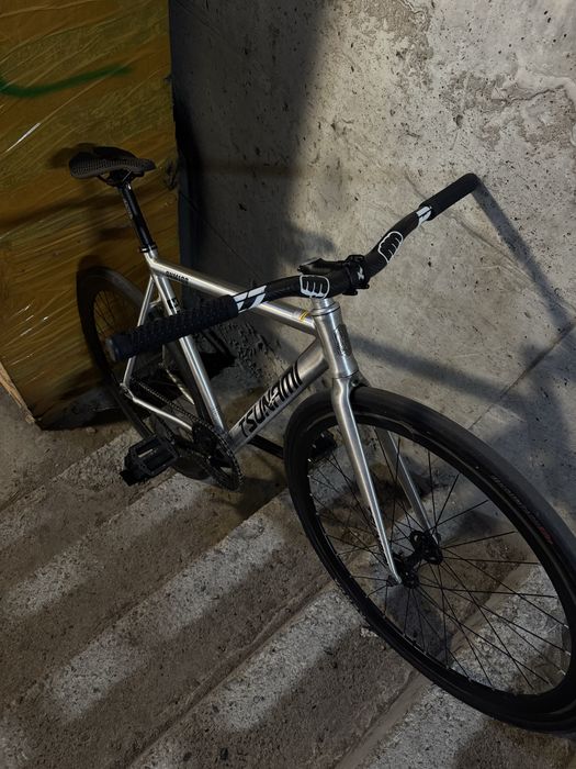 Fixed gear tsunami snm 100