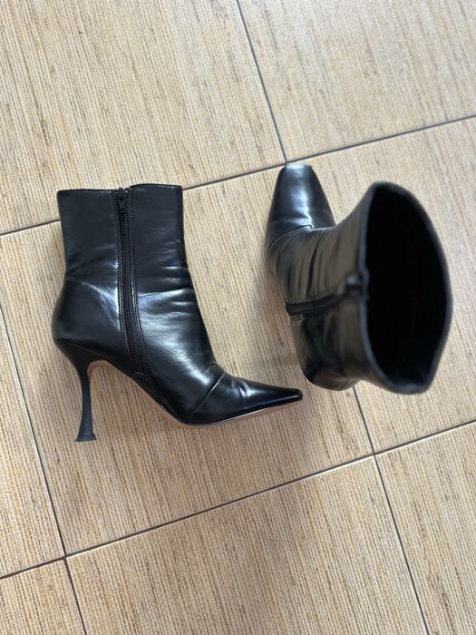 Botine Reserved