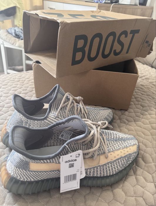 Кроссовки Yeezy Boost 350 v2 Новые