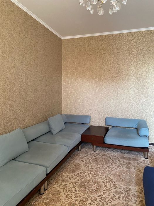 Диван со съёмным чехлом