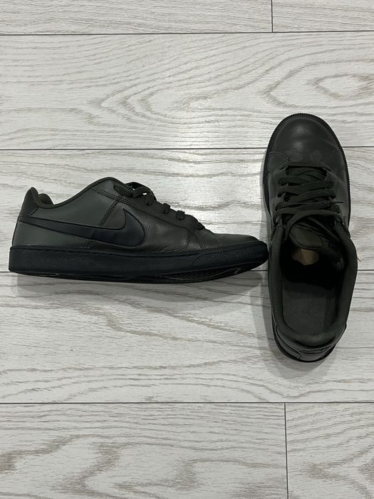 Adidasi nike