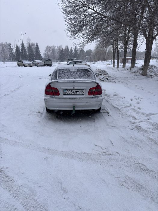 Митсубиши каризма 1,8