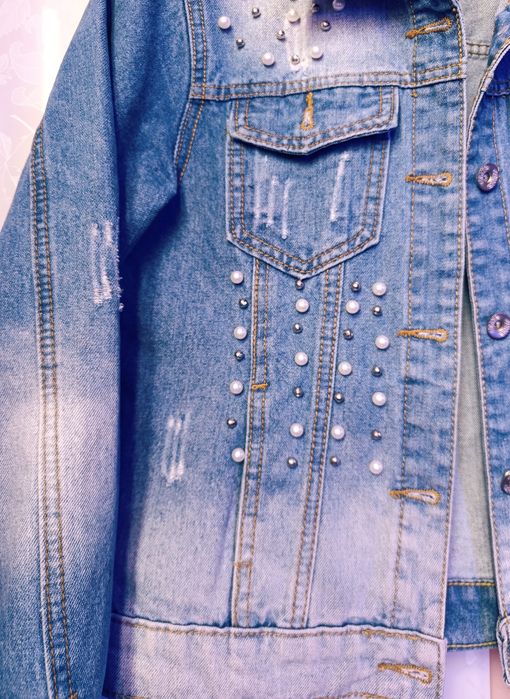 Бутиково дънково яке с перли и камъни