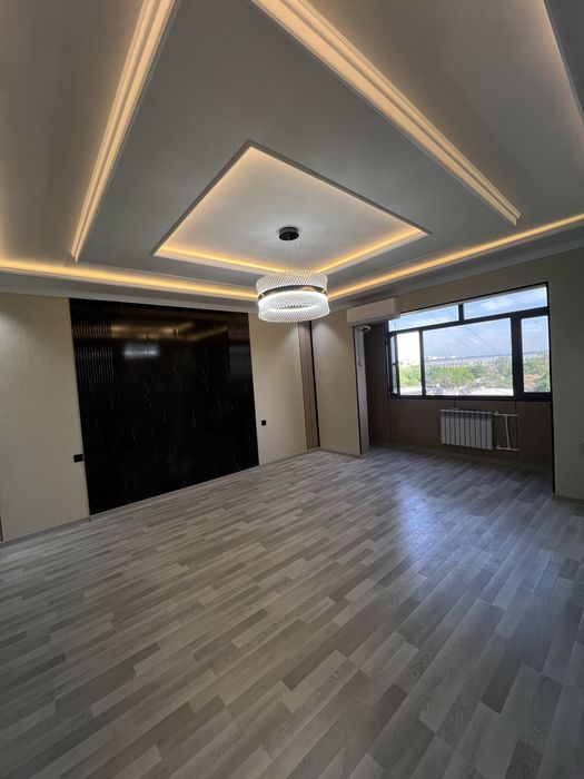 Srocho Kvartira sotiladi oybek metro westminser universitet yonida