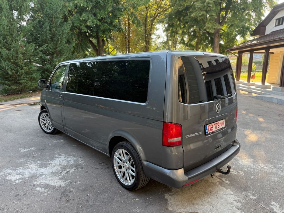 VW  Caravelle 2013 9 Locuri
