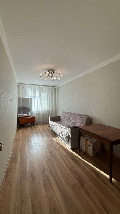 Продам 2 комнатную квартиру