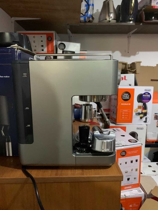 Ръчна еспресо машина Breville Barista Slimline