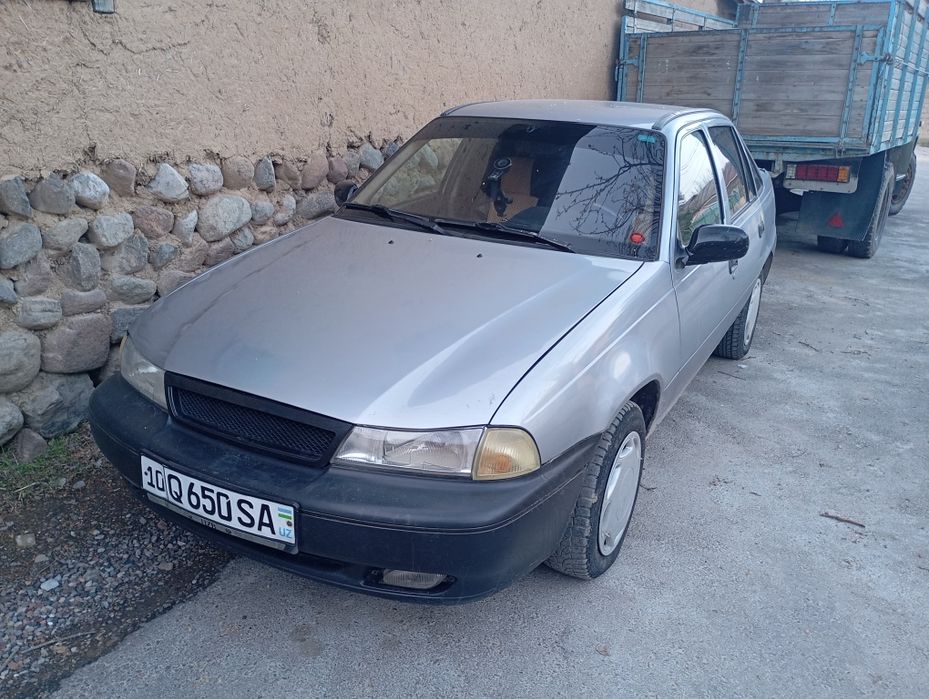 Nexia 1 sons sotiladi