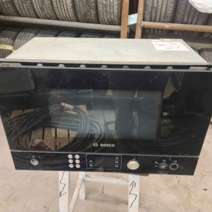 Микровълни за части бош модел HMT85ML63