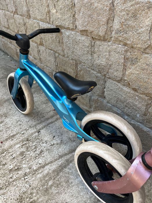 Два броя алуминиеви баланс колела за момче и момиче