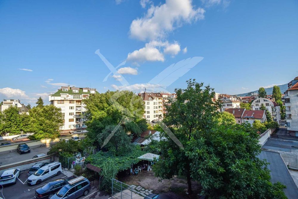 Тристаен апартамент в кв. Хладилника № 74491