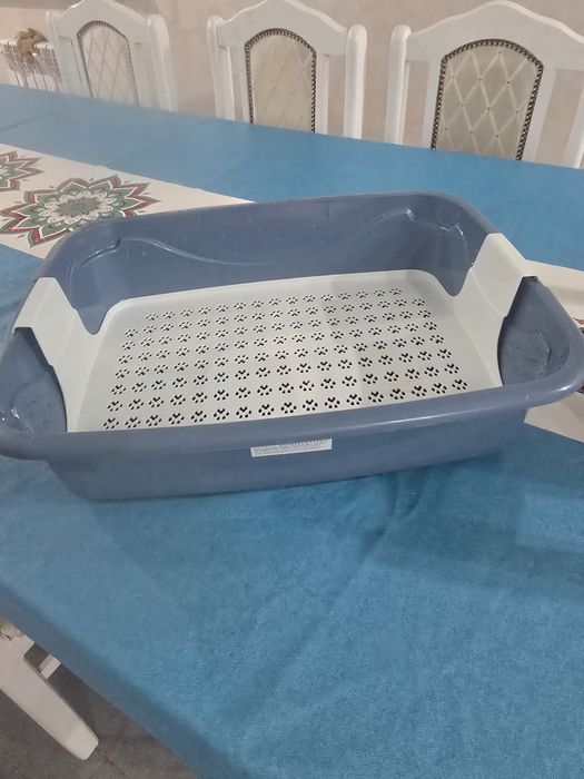 Продам лоток для кошки или собаки