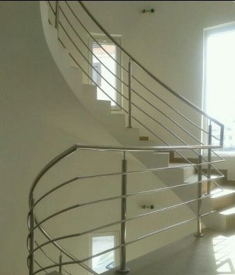 Balustrade si balcoane inox