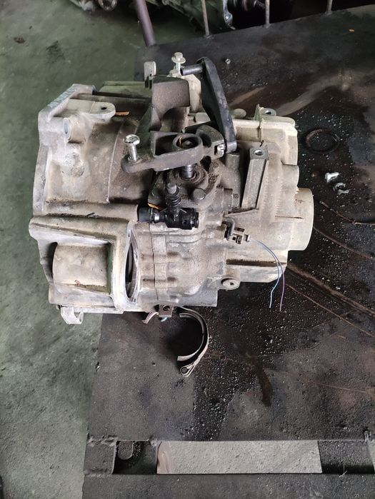 Скоростна кутия за Audi A3 8P 2.0tdi