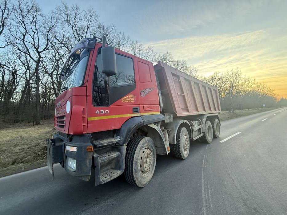 Autobasculanta Iveco Trakker