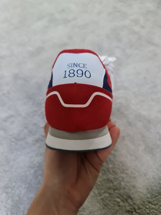 Papuci Polo      .