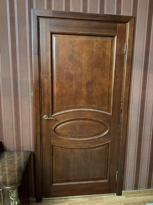 Дверь буу идеальном состаяние