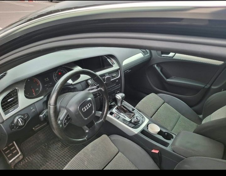 Vând audi A4 brek