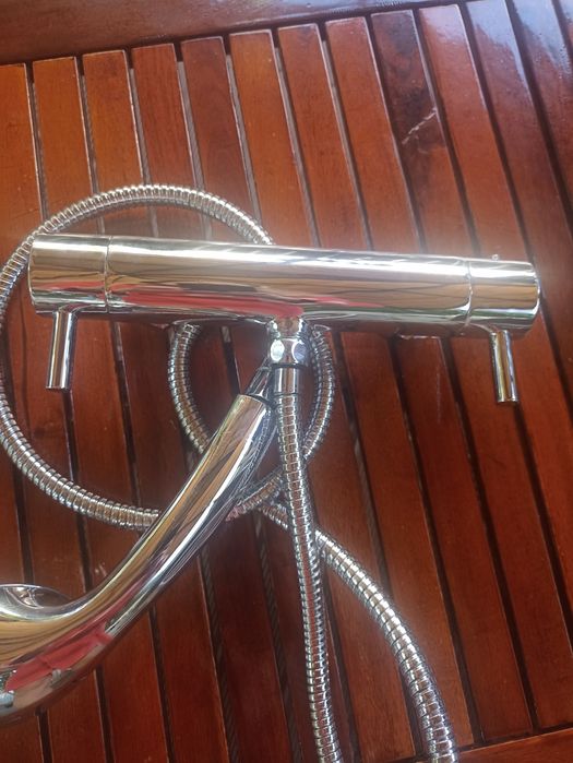 Baterie din inox pt dus