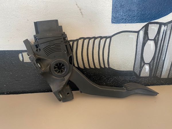 Pedala acceleratie Volvo S60 V60 XC60 2009-2018  31329061