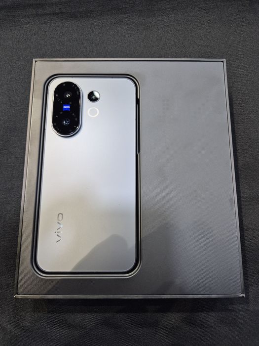 VIVO X200 FE 30 Kun kafolat!