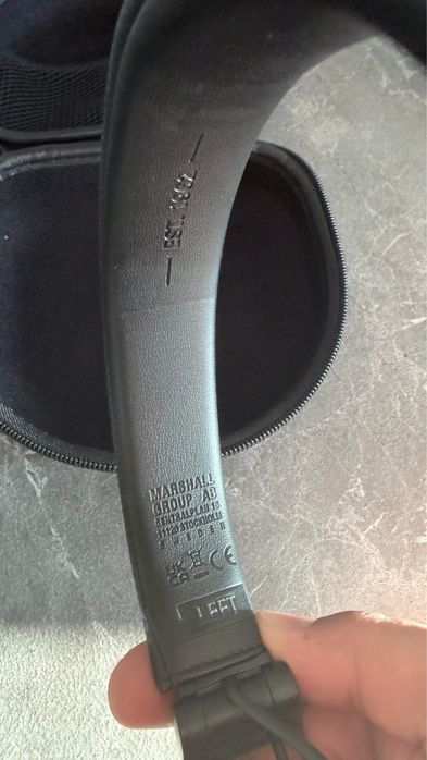 Продаю наушники!!