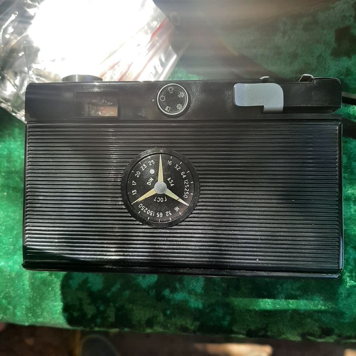 Продам фотоаппарат Триплет 69-3