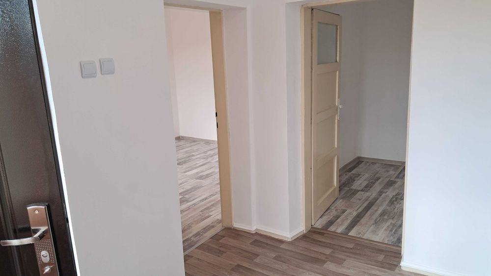 Къща с голям двор с.Ветрен