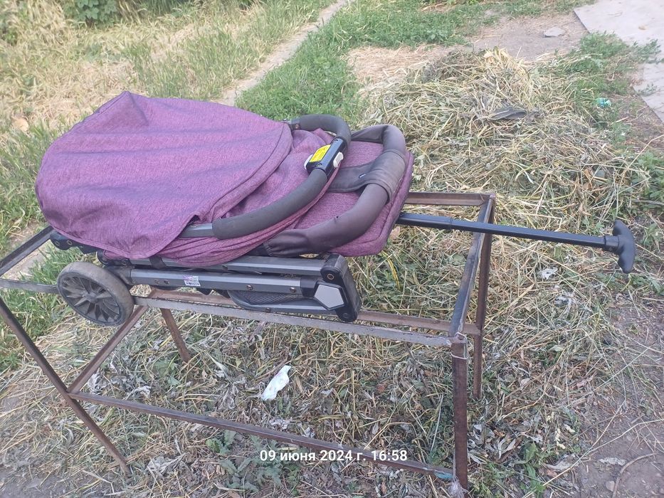 Продам детскую коляску