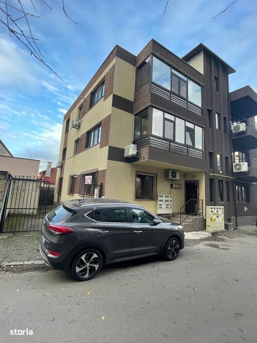 3 Camere Decomadat Zona Faleza Nord Bloc Nou