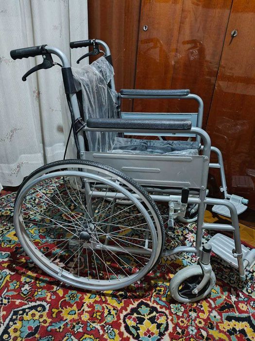 Инвалидное кресло