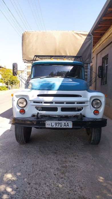 Zil sotiladi mator ural