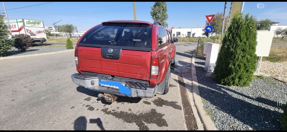 de vanzare NAVARA  NISSAN  având km 98 000 , stare foarte bună