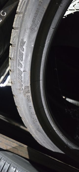 315 30 21 / 315/30/21 Pirelli  set 2 buc