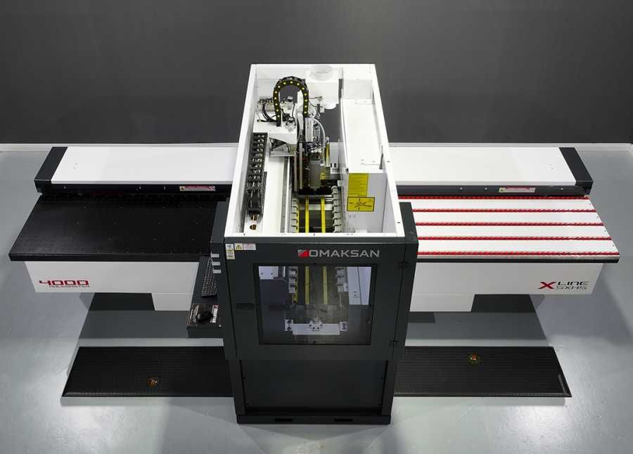 Centru CNC Găurire 4 Laturi High Speed cu Frezare 2.2 kW Canal PAL MDF