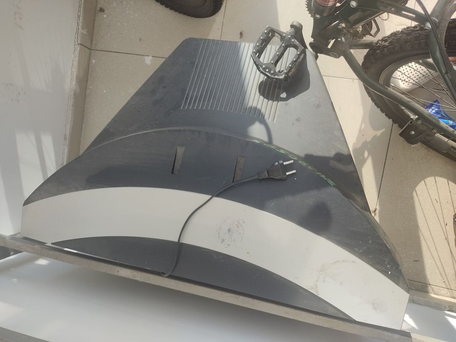 Продам телевизор