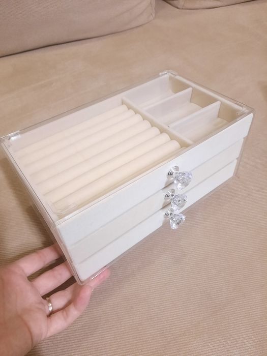 Кутия за бижута 3- етажна