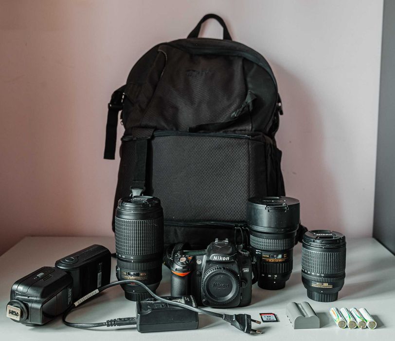 Продам комплект фотоаппаратуры Nikon D80