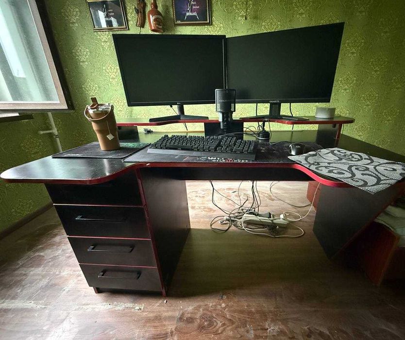 Продаётся только СТОЛ