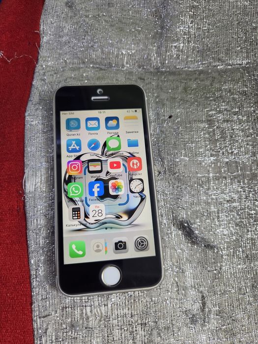 Iphone 5SE.  32gb
