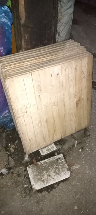 Продам паркет деревянный