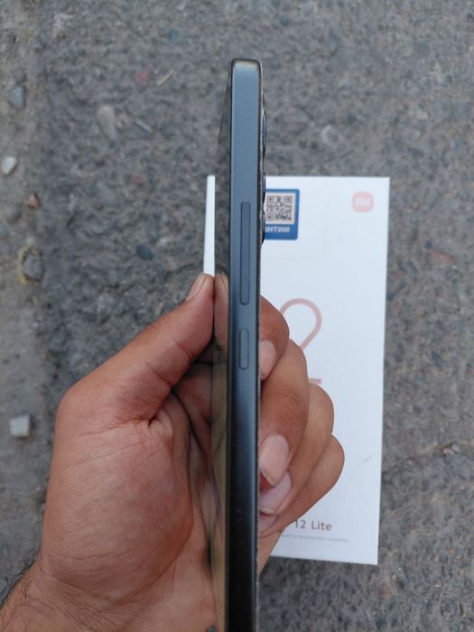 Xiaomi 12 lite srochni
