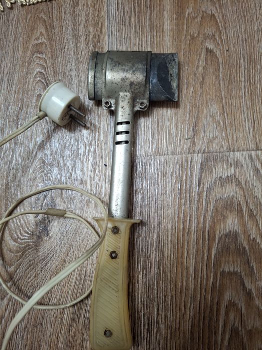 Паяльник  советский  эмп-100вт.