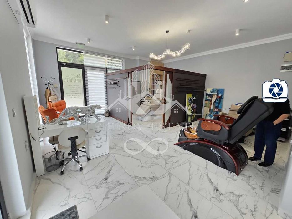 Продава се Офис в Велинград - 61 кв.м за 2010 €/кв.м - Снимка #3