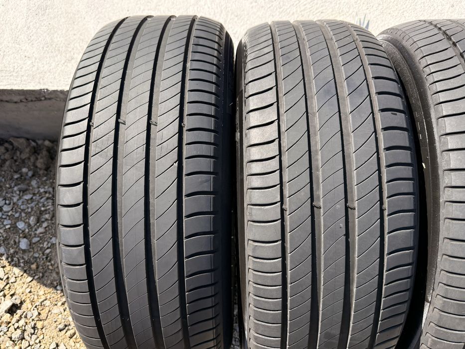 Летни гуми 235/55/18 michelin
