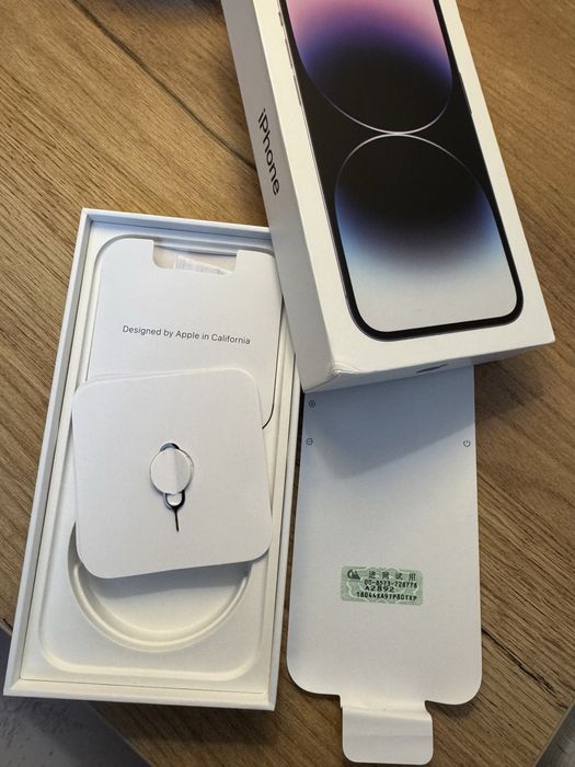 Iphone 14pro в хорошем состоянии