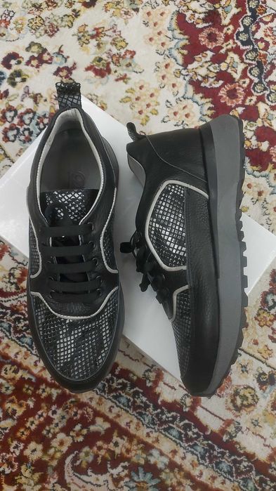 Кожанные кроссовки, Турция, 37 размер, унисекс